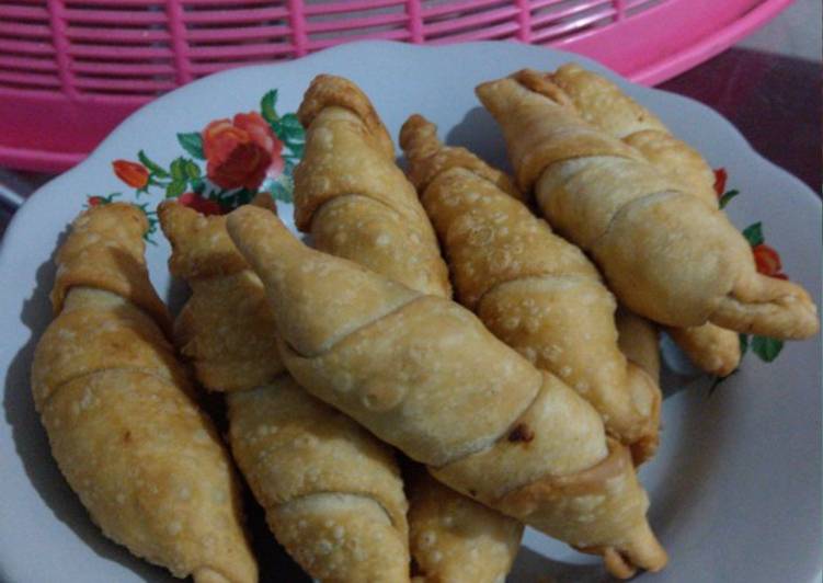 Langkah Mudah untuk Membuat Molen pisang yang Sempurna