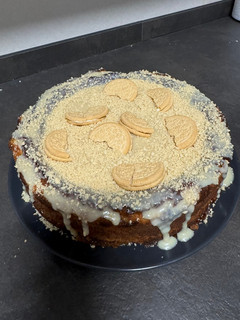 Una foto de Cheesecake chocolate blanco y oreo golden