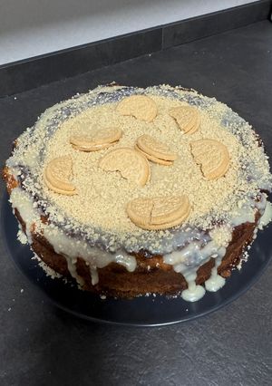 Una foto de Cheesecake chocolate blanco y oreo golden