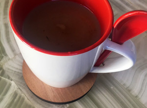 Una foto de Chocolate caliente con cardamomo