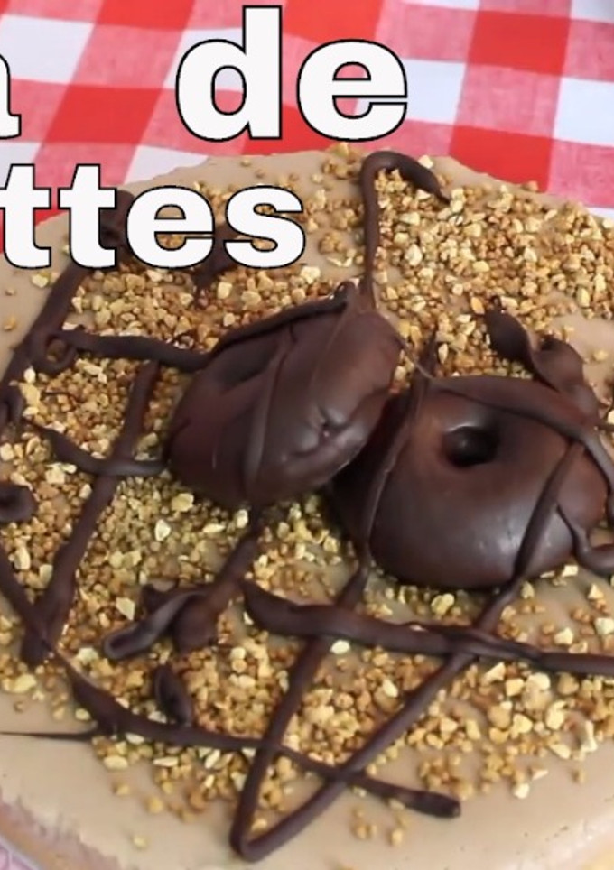Una foto de Tarta de donettes