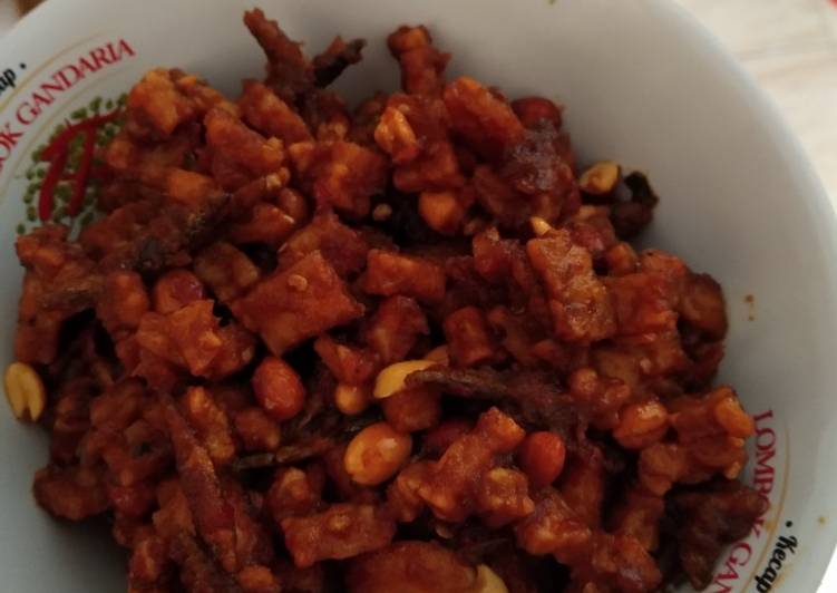 Oseng Kecap Temter Kacang (Tempe, Teri, Kacang) by dapur eNJi