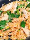 ข้าวผัดลาบไก่