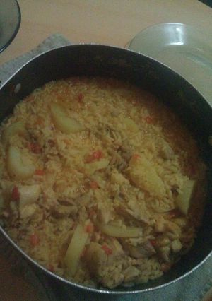 Una foto de Arroz con pollo
