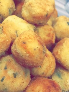 صورة لوصفة كرات البطاطا المقلية 🥔🌸