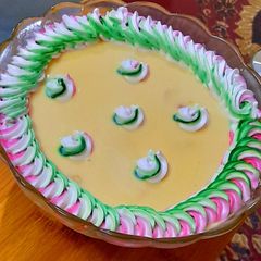 A picture of Fruit trifle.