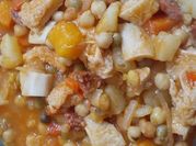 Una foto de buseca de garbanzo