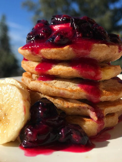 Una foto de Pancakes de banana veganos saludables