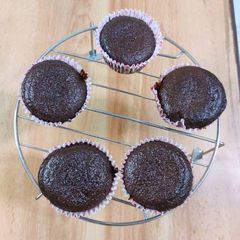 A picture of Chocolate Cupcakes.