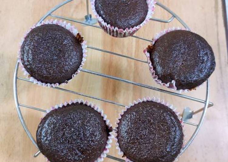 Recipe of Favorite Chocolate Cupcakes