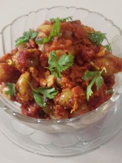 ભરેલા મસાલા ગુંદા નું શાક (Bharela Masala Gunda Shak Recipe In Gujarati) રેસીપી મુખ્ય ફોટો