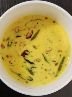 மோரு கறி (Kerala Style Mooru Curry recipe in tamil) செய்முறை முக்கிய புகைப்படம்