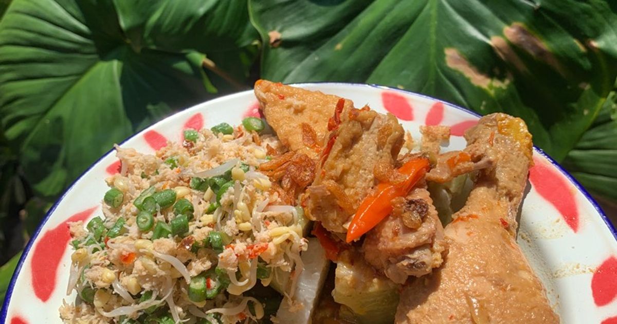 Lontong Semur Docang