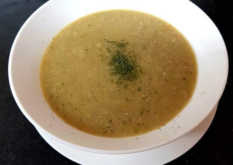 My Thick Warming Leek Potatoe & Bacon Soup. π