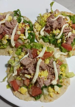 Una foto de Tacos de atún