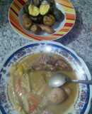 Sopa de crema de alverjas con cordero