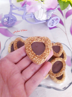 صورة لوصفة حلوة بالجلجلان