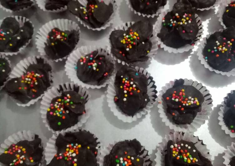 Langkah Mudah untuk Membuat Cornflakes Coklat, Lezat