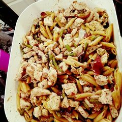 A picture of Chicken Pasta.
