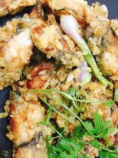 Hình của món Ếch Trứng Muối.