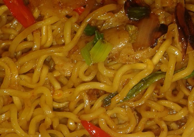 Bagaimana Menyiapkan Mie goreng praktis Anti Gagal