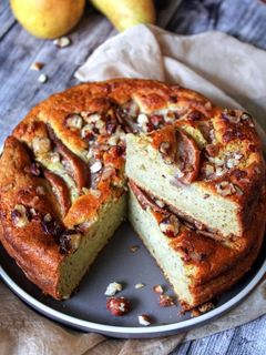 Une photo de Moelleux poire noisette by estellecooking