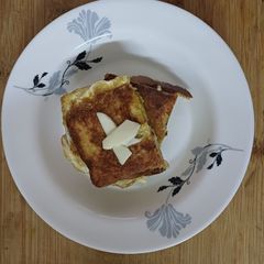 A picture of Potato egg sandwich.