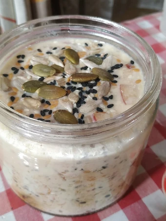 Langkah Mudah untuk Menyiapkan Resep  01. Overnight Oats Kefir yang Lezat, Bisa Manjain Lidah