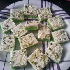 White Chocolate Pista Burfi A picture of White Chocolate Pista Burfi.