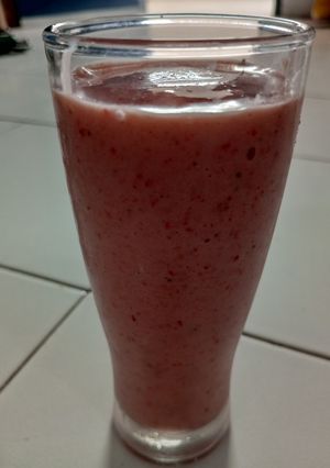 Foto resep Smoothies Strawberry Pisang
