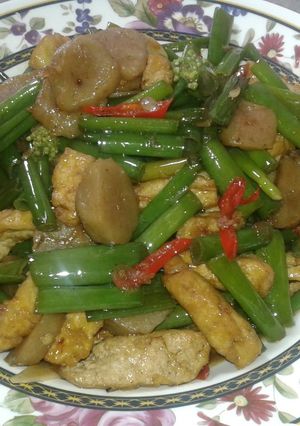 Foto resep Tumis tahu bakso bunga bawang mak nyuss