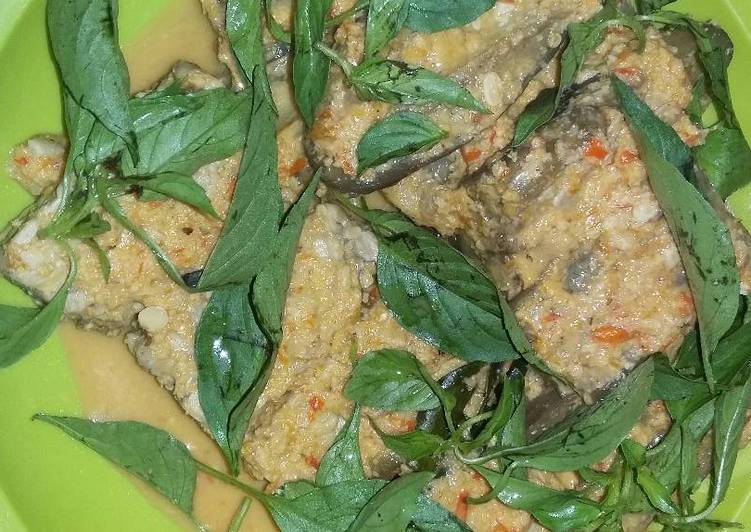 Cara mudah meracik Pecel Tempe Terong Anti Gagal