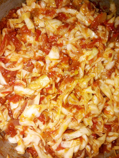 A picture of Cabbage sauce.