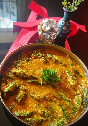 A picture of Bhindi ka salan.