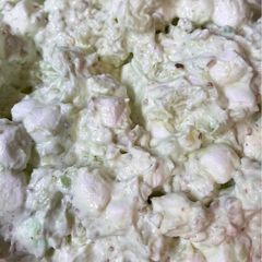 A picture of Watergate Salad.