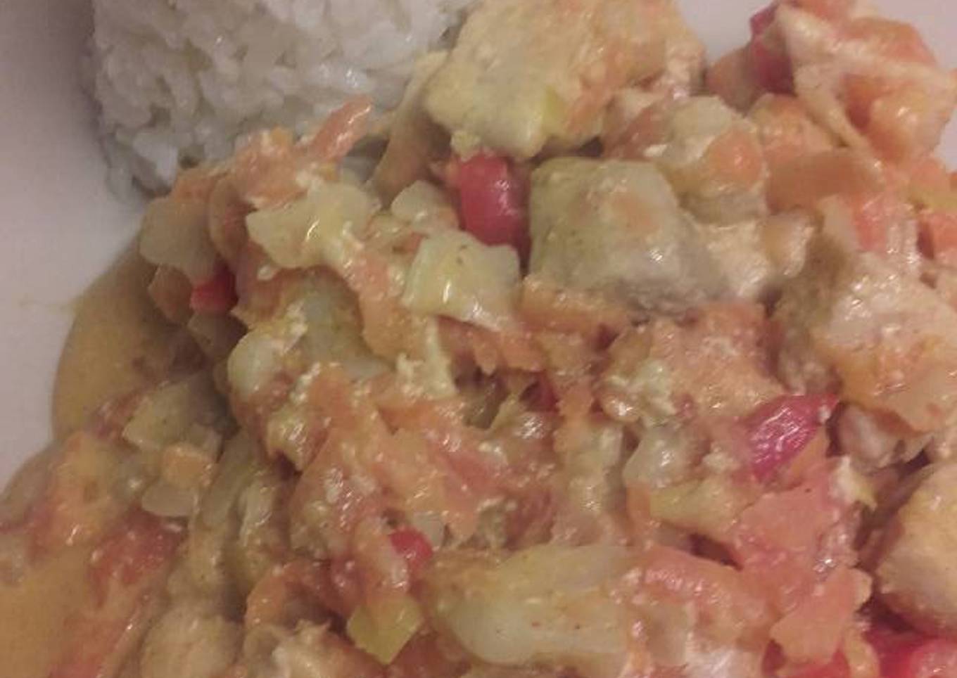 Pollo al curry rojo