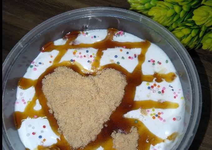 Resep Banoffee pie Dessert Box oleh Umi rama - Cookpad