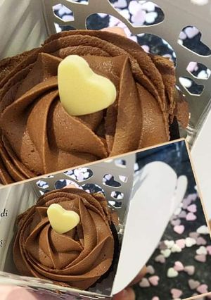 A picture of ❤💑⚘Valentine's Day Special Vegan Quick & Easy Chocolate Cupcake.
