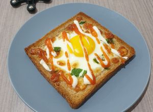 Foto resep Oven Baked Toast with Egg-Cheese-Basil (Ide Roti Panggang)