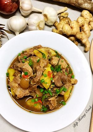 Hình của món Thịt Bê Rim Mắm Với Thơm (Dứa).