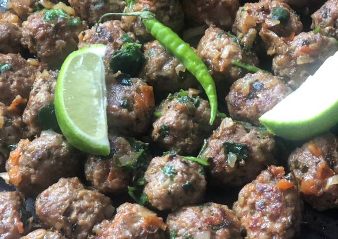 Steps to Make Any-night-of-the-week Tawa Lamb Meat Balls