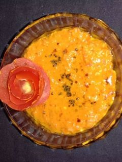 ટામેટા લસણ ની ચટણી રેસીપી મુખ્ય ફોટો