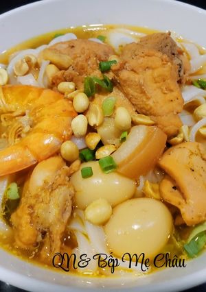 Hình của món Mì Quảng Phan Thiết.