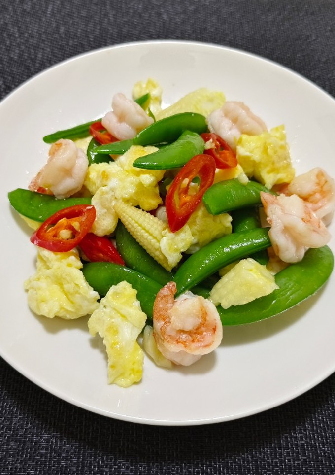 蝦仁炒蜿豆(簡單料理) 的食譜成品照片
