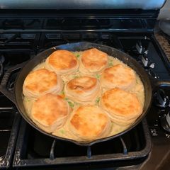 A picture of Skillet Chicken Pot Pie.