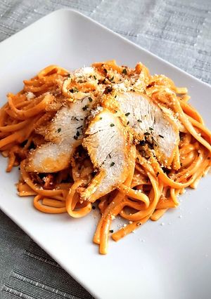 Fűszeres csirkés linguine recept fotója
