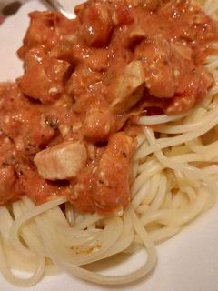Paradicsomos csirke recept fotója