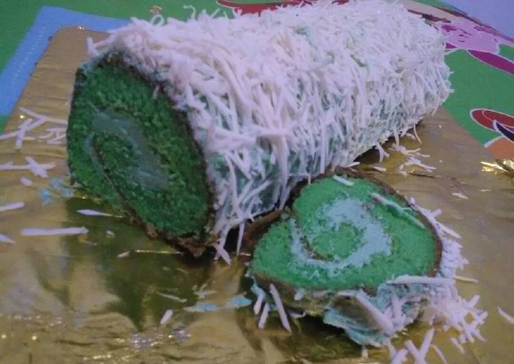 Bolu Gulung Pandan Keju