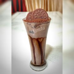 A picture of Oreo shake.