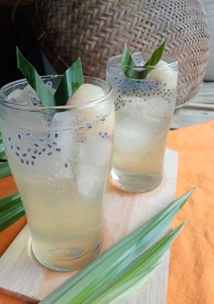 Foto resep Es lecy biji selasih
